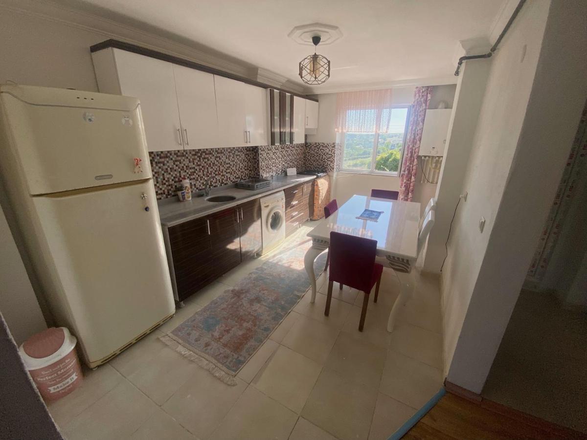 Spacious House Near The Airport Apartment Arnavutkoy Ngoại thất bức ảnh